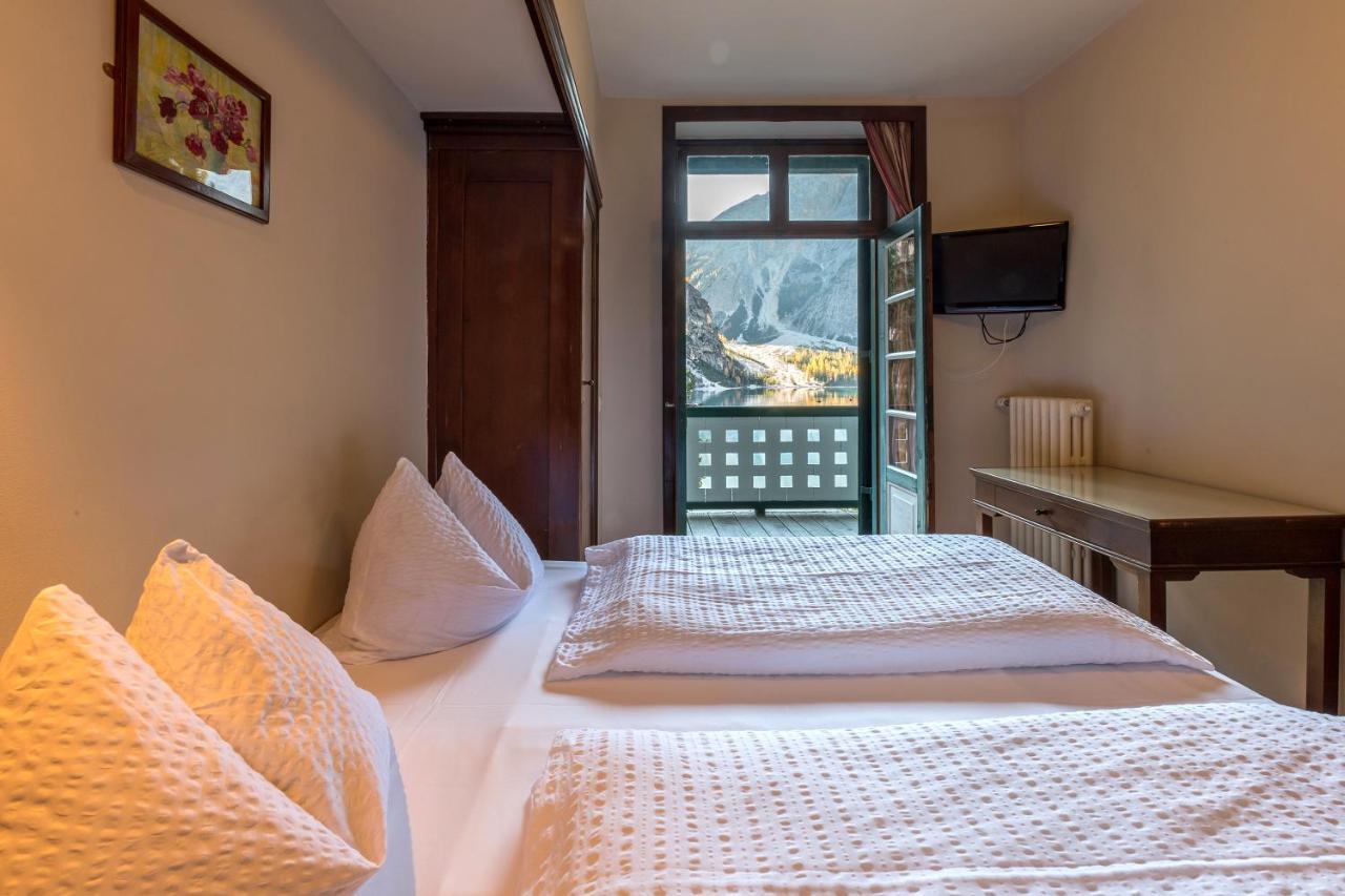 Hotel Lago Di Braies Braies  Luaran gambar