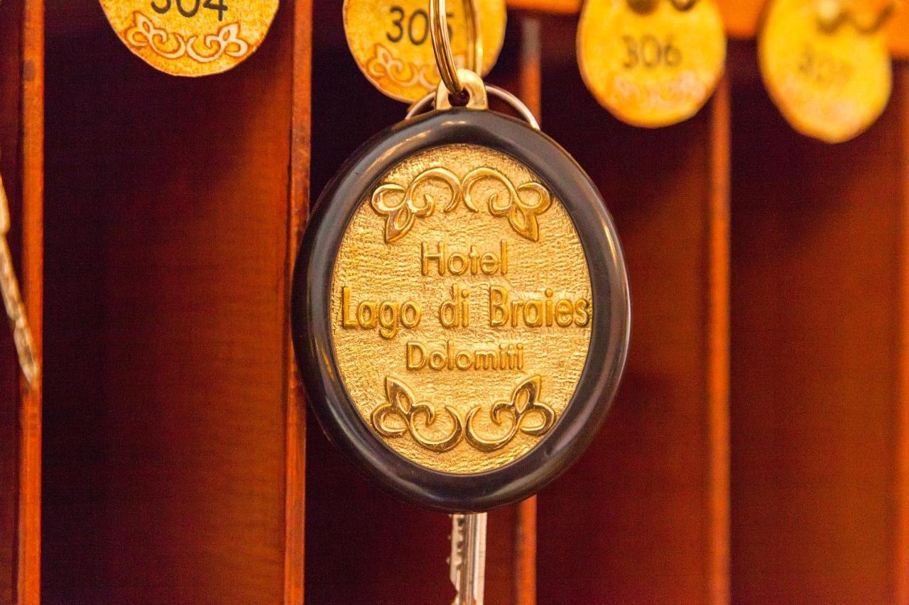 Hotel Lago Di Braies Braies  Luaran gambar