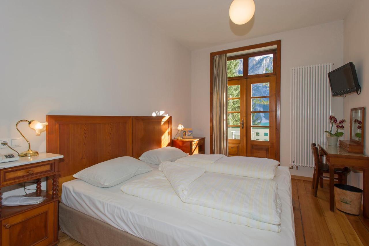 Hotel Lago Di Braies Braies  Luaran gambar