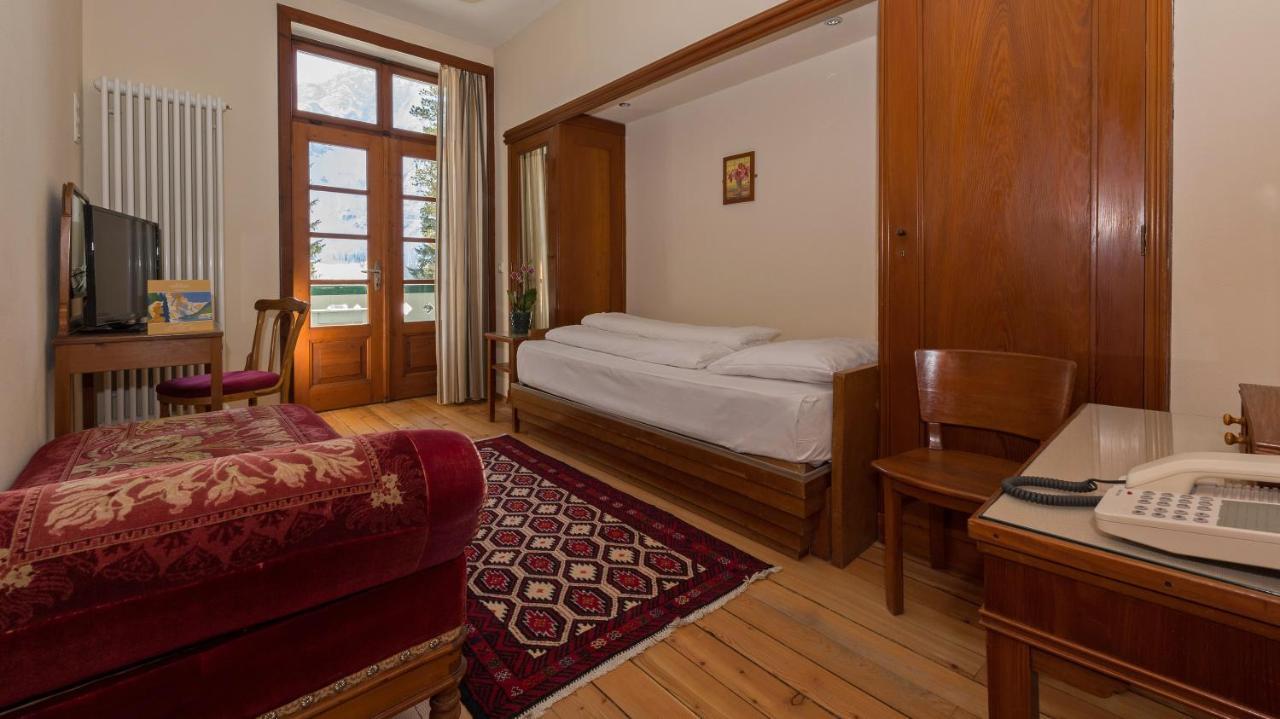 Hotel Lago Di Braies Braies  Luaran gambar